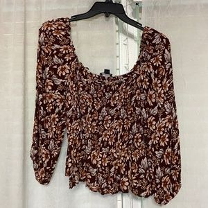 American Eagle Off Shoulder Shirt